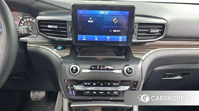 Ford Explorer 6th Generation 2020 Белый из Кореи, фото 4