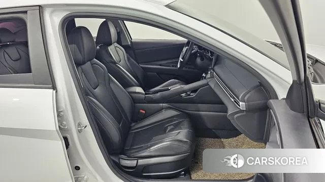 Hyundai Avante (CN7) 2021 Белый из Кореи, фото 4