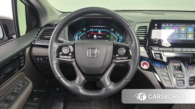 Honda Odyssey 2021 Белый из Кореи, фото 4