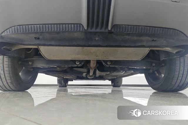 Geely Automobile Boyue L 2023 Белый из Китая, фото 4