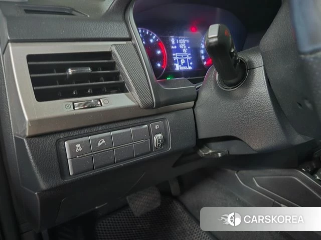 Ssangyong Rexton Sports 2018 Красный из Кореи, фото 4