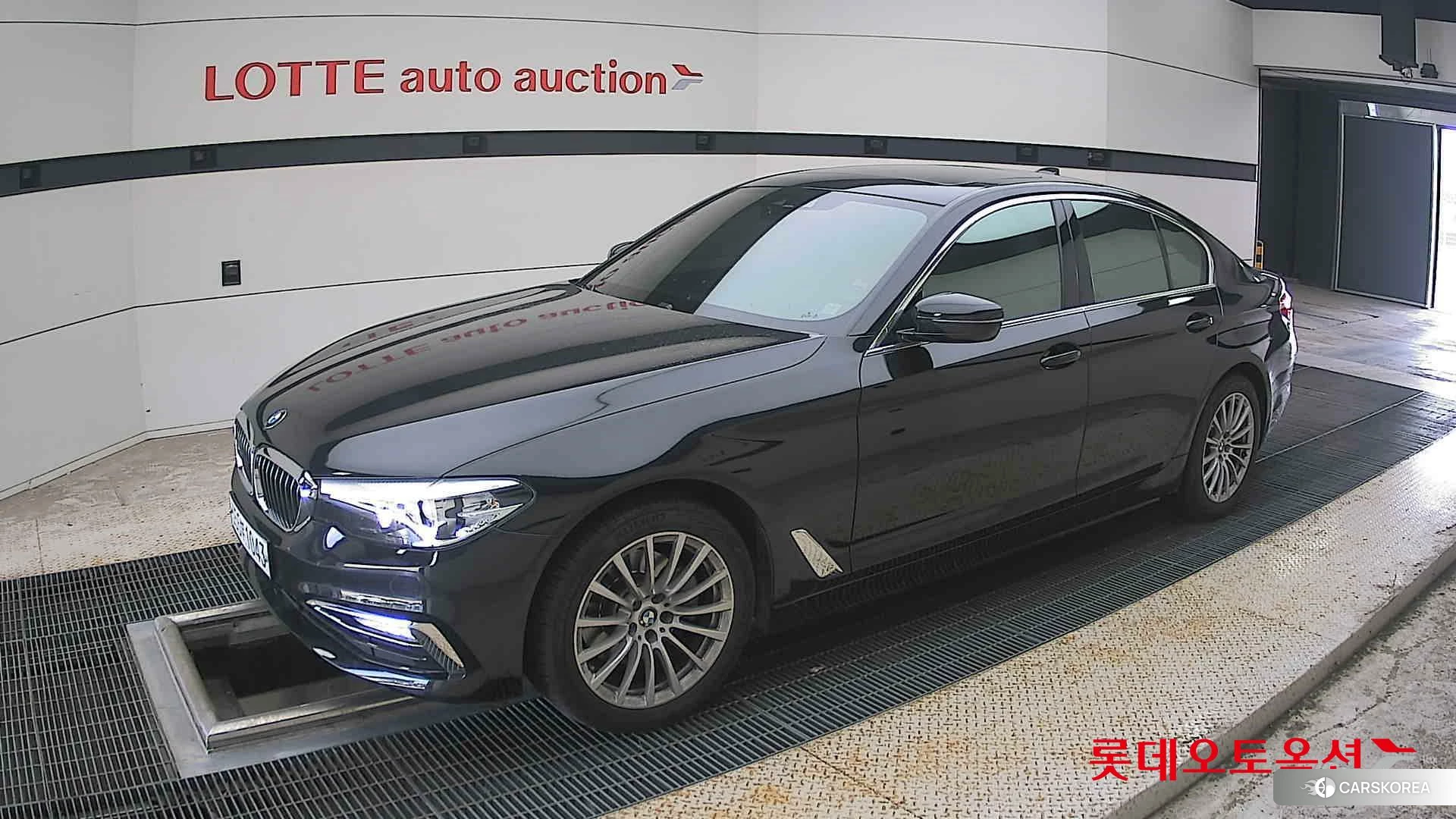 BMW  520i Luxury 2020 Черный из Кореи, фото 4