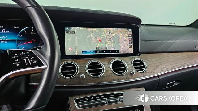 Mercedes-Benz E-Class W213 2021 Белый из Кореи, фото 4