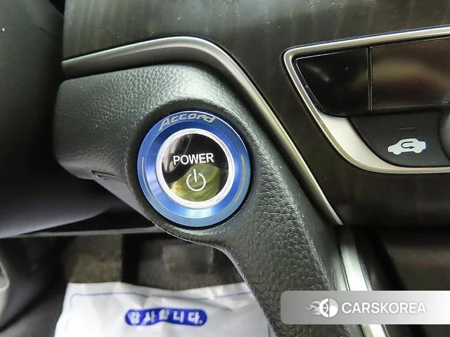 Honda Accord 10th Generation 2019 Белый из Кореи, фото 4