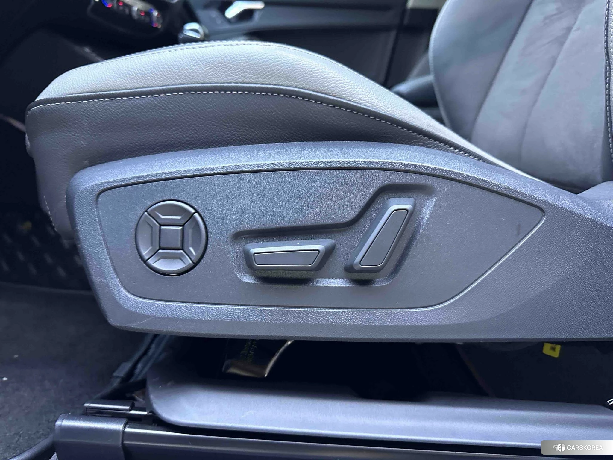 Audi Q3 2021 Белый из Китая, фото 4