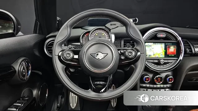 Mini Cooper S Convertible 2019 Черный из Кореи, фото 4