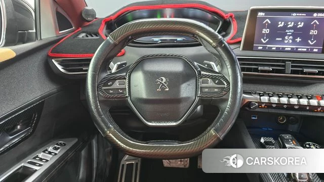 Peugeot 5008 second generation 2018 Черный из Кореи, фото 4