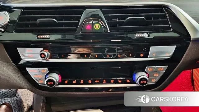 BMW 5 Series (G30) 2020 Белый из Кореи, фото 4