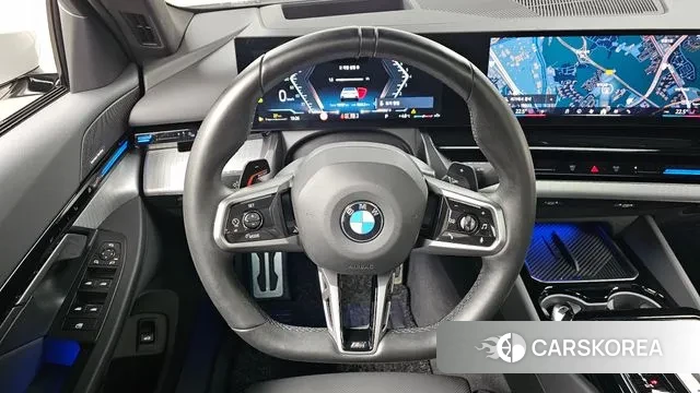 BMW 5 Series (G60) 2024 Белый из Кореи, фото 4