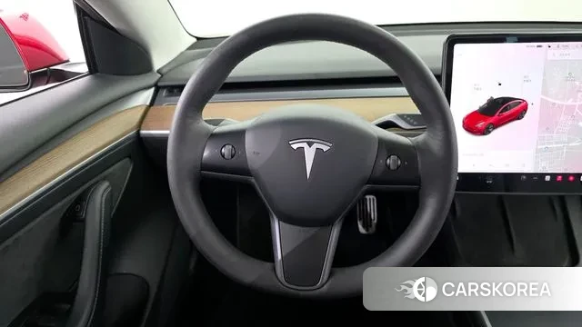 Tesla Model 3 2021 Красный из Кореи, фото 4