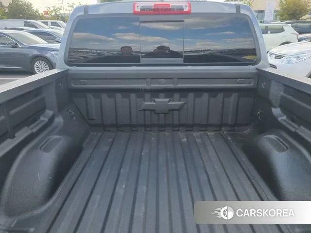 Chevrolet (GM Daewoo) Real New Colorado 2022 Серый из Кореи, фото 4