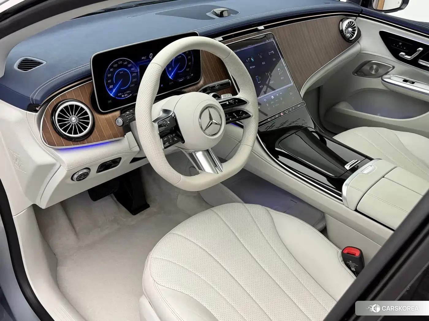 Mercedes-Benz EQE 2025 Silver/gray из Китая, фото 4