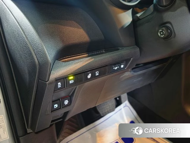 Toyota Sienna 4th Generation 2025 Серебряный из Кореи, фото 4