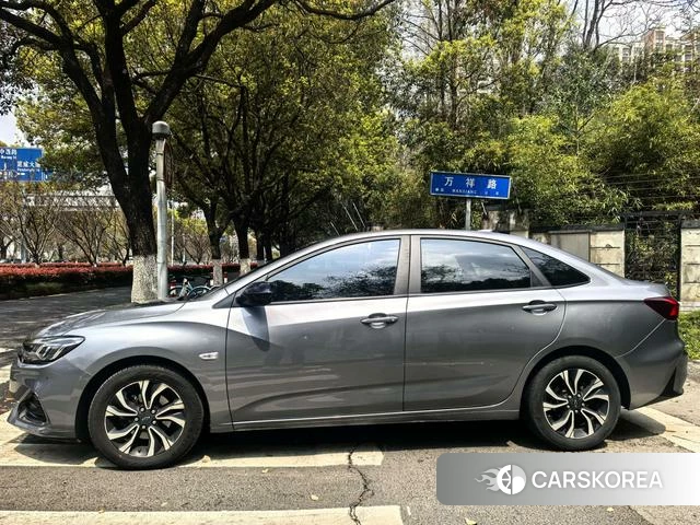 Chevrolet Cruze 2019 Темно-серый из Китая, фото 4