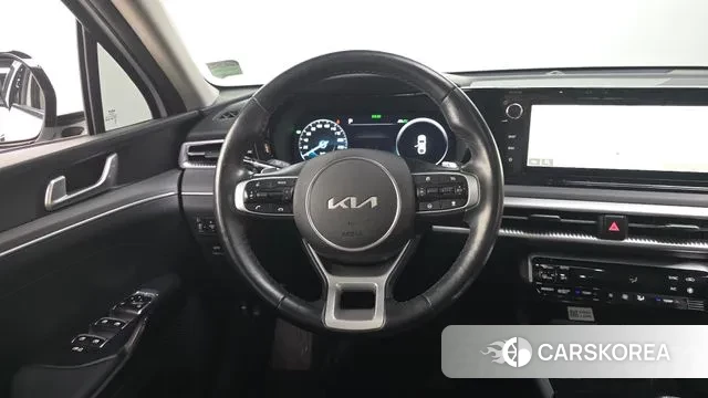 Kia K5 Hybrid 3rd Generation 2023 Белый из Кореи, фото 4