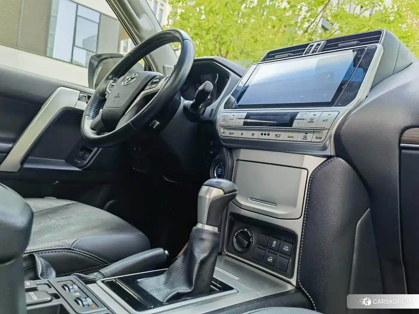Toyota Prado 2019 Белый из Китая, фото 4