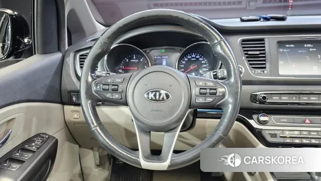 Kia The New Carnival 2018 Черный из Кореи, фото 4