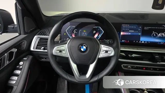 BMW X7 (G07) 2024 Черный из Кореи, фото 4