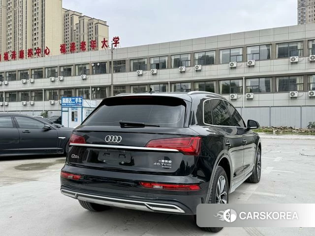 Audi Q5L 2025 Черный из Китая, фото 4