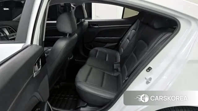 Hyundai Avante AD 2018 Белый из Кореи, фото 4