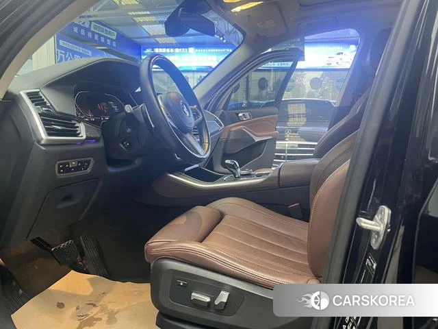 BMW X5 (imported) 2021 Черный из Китая, фото 4