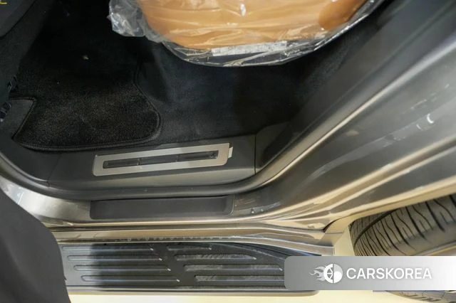 Lexus LX 4th Generation 2025 Цвет тростника из Кореи, фото 4