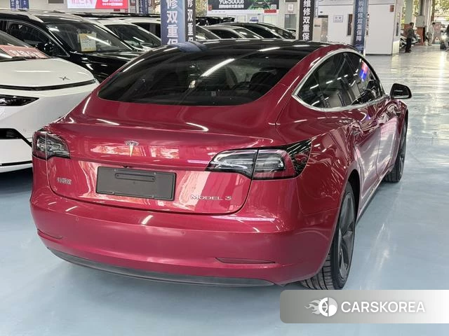 Tesla Model 3 2020 Красный из Китая, фото 4