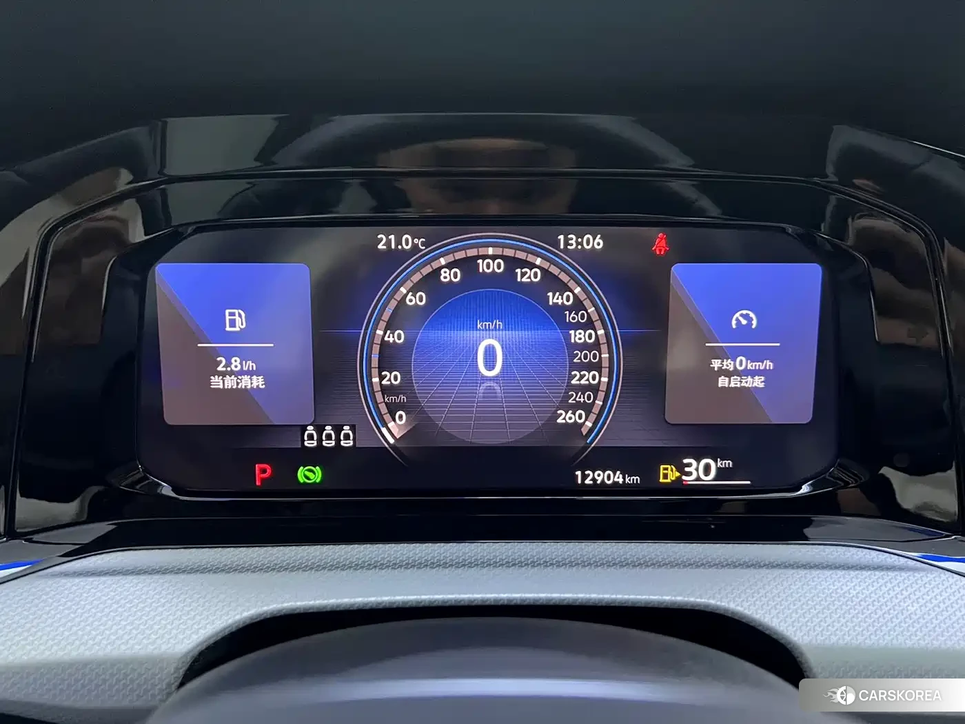 Volkswagen Golf 2023 Silver/gray из Китая, фото 4