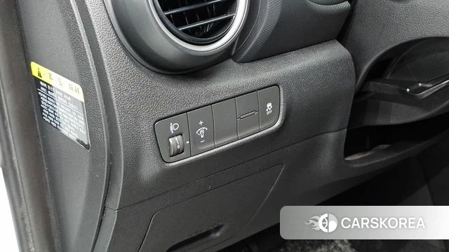 Hyundai Kona 2018 Белый из Кореи, фото 4