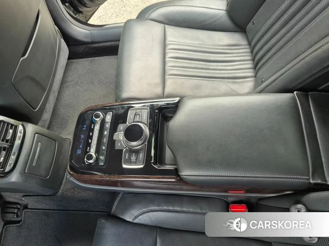 Genesis EQ900 2018 Черный из Кореи, фото 4