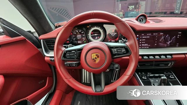 Porsche 911(992) 2022 Серебристо-серый из Кореи, фото 4