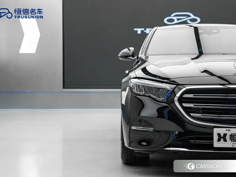 Mercedes-Benz E-Class 2025 Черный из Китая, фото 4