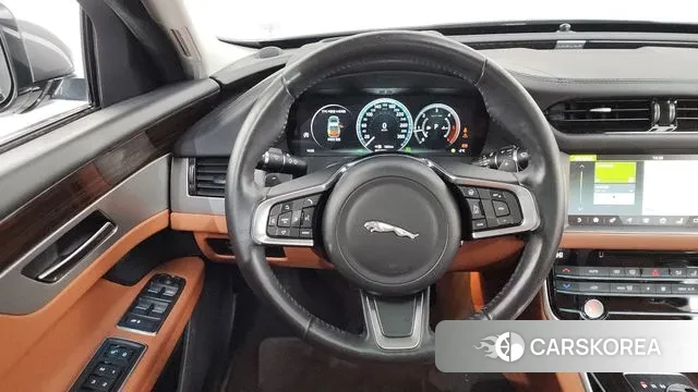 Jaguar XF (X260) 2018 Серый из Кореи, фото 4