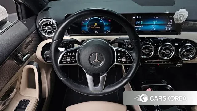 Mercedes-Benz A-Class W177 2020 Белый из Кореи, фото 4