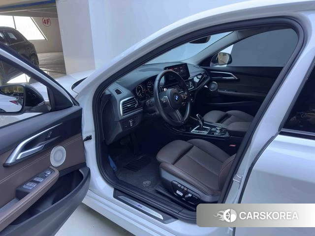 BMW 1 series 2023 Белый из Китая, фото 4