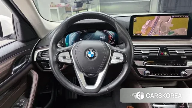 BMW 5 Series (G30) id 3626262 из Кореи 4