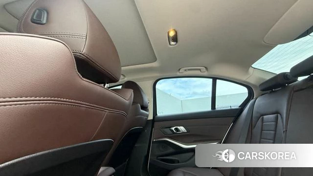 BMW 3 Series (G20) 2022 Белый из Кореи, фото 4