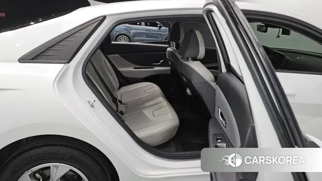 Hyundai Avante (CN7) 2021 Белый из Кореи, фото 4