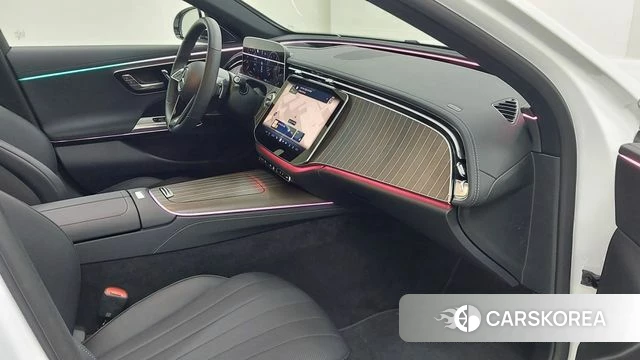 Mercedes-Benz E-Class W214 2025 Белый из Кореи, фото 4