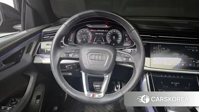 Audi Q8 (4M) 2022 Черный из Кореи, фото 4