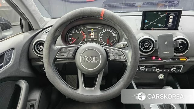 Audi New A3 2018 Черный из Кореи, фото 4