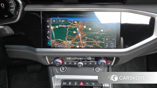 Audi Q3 (F3) 2022 Черный из Кореи, фото 4