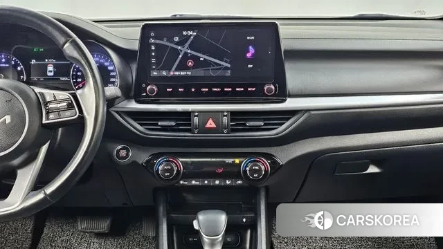 Kia The New K3 2nd generation 2021 Белый из Кореи, фото 4