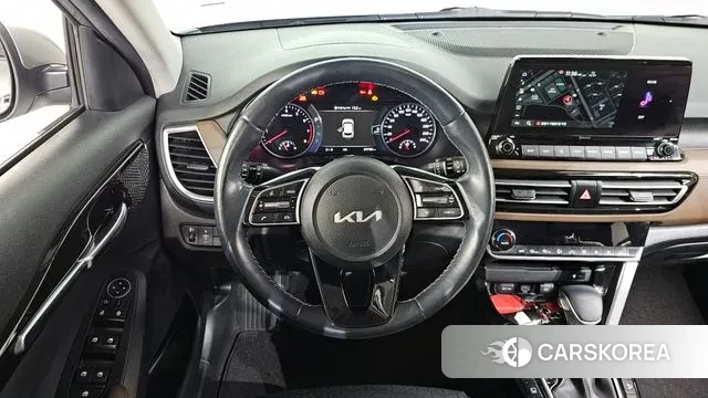 Kia Seltos 2022 Серый из Кореи, фото 4