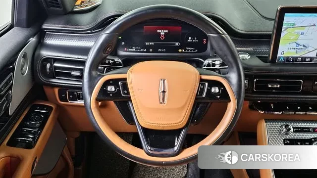 Lincoln Aviator 2nd generation 2020 Белый из Кореи, фото 4