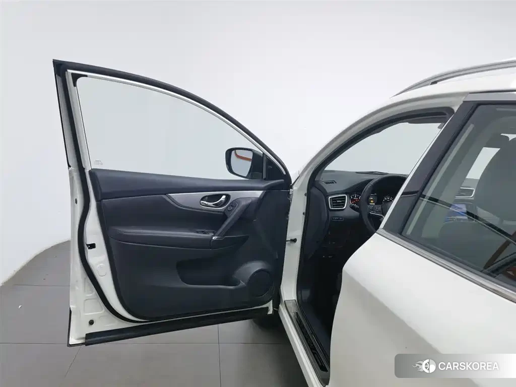 Nissan Qashqai 2021 Белый из Китая, фото 4
