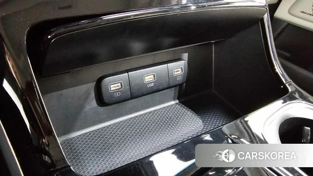 Kia Carnival 4th generation 2020 Белый из Кореи, фото 4