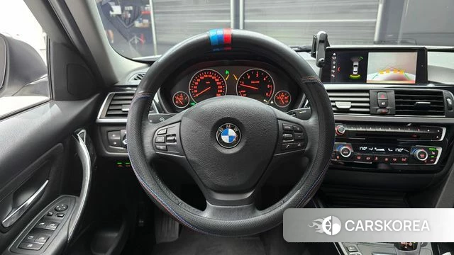 BMW 3 Series (F30) 2018 Белый из Кореи, фото 4