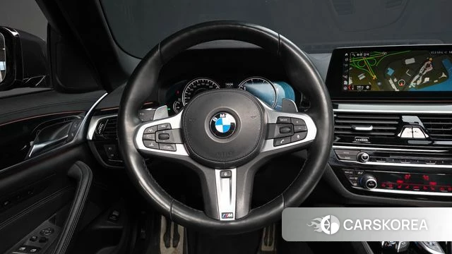 BMW 5 Series (G30) 2018 Черный из Кореи, фото 4