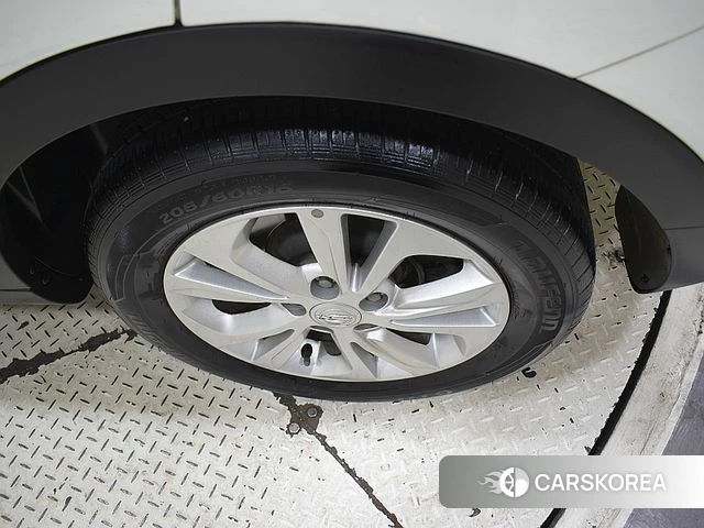 Ssangyong Tivoli Armor 2019 Белый из Кореи, фото 4